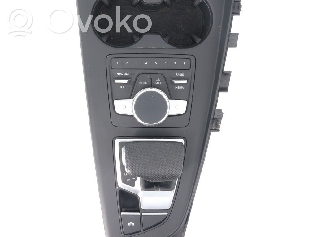 Consola central   8W1863241D6PS