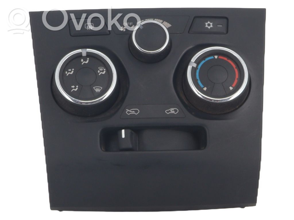 Isuzu D-Max Climate control unit 