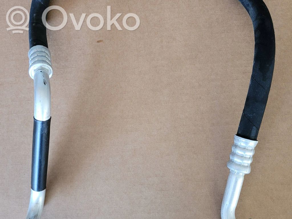Audi A4 S4 B8 8K Wąż / Przewód klimatyzacji A/C 