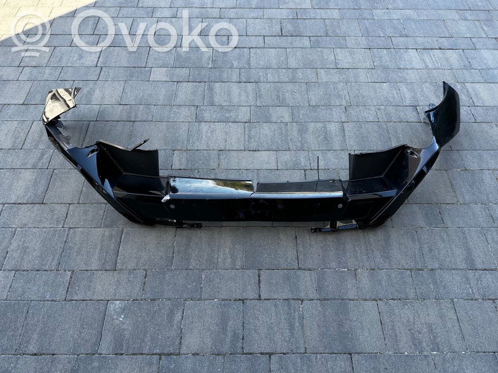Lamborghini Urus Front bumper lip 
