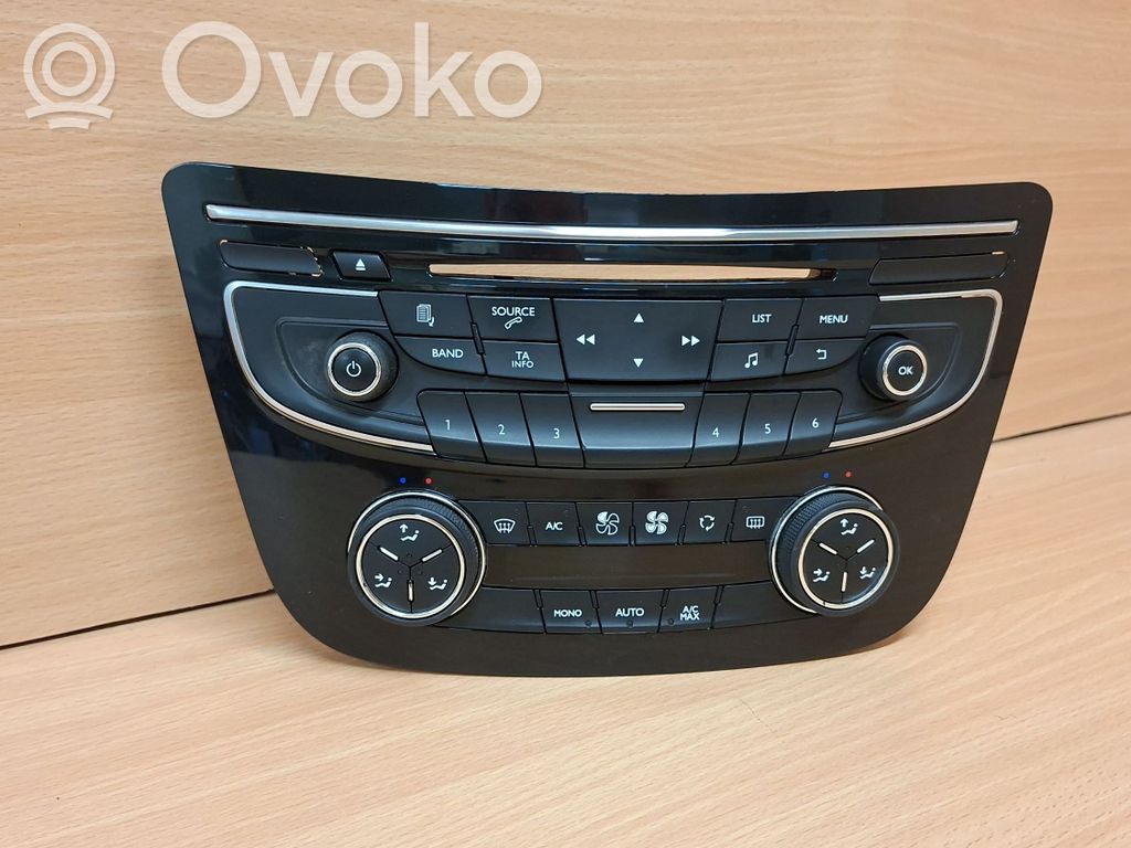 Peugeot 508 Climate control unit 