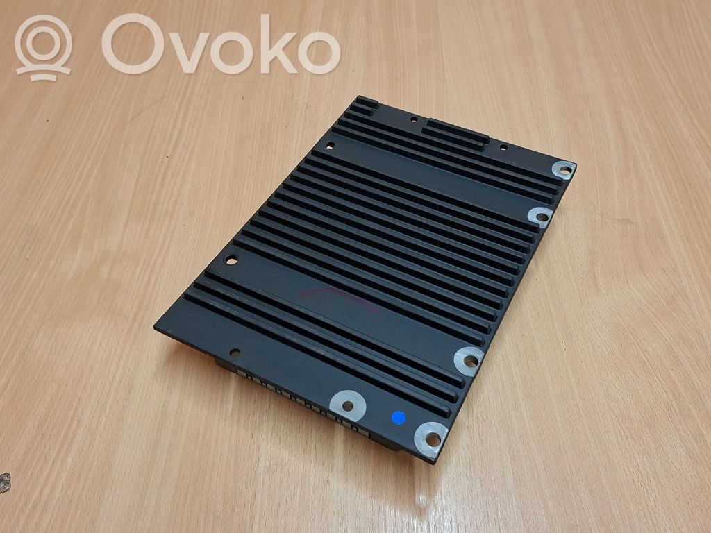 Volvo V50 Garso stiprintuvas 