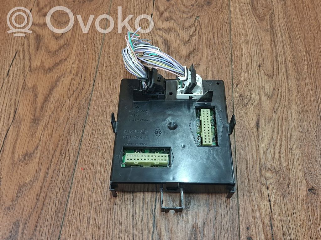 Renault Vel Satis Fuse module 
