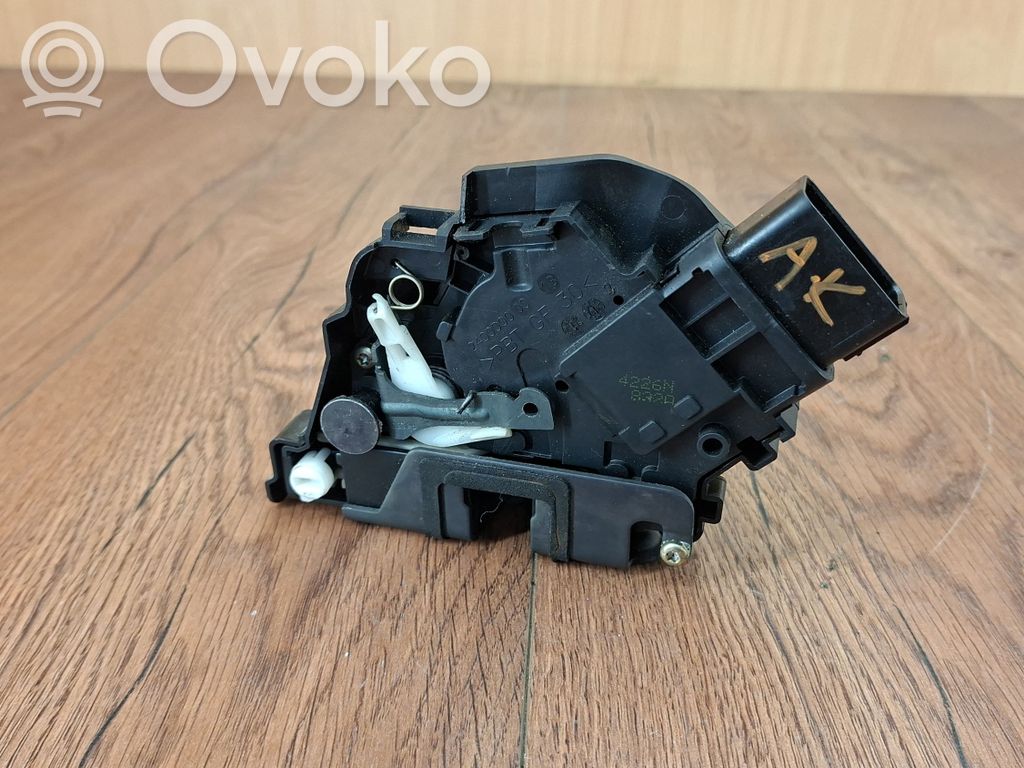 Ford Focus C-MAX Aizmugurē slēdzene 