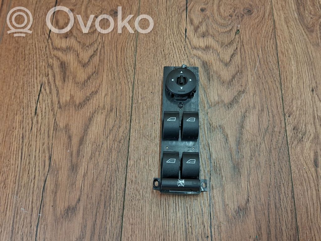 Ford Focus C-MAX Electric window control switch 