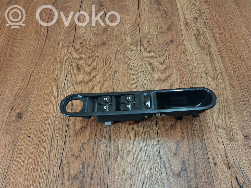 Renault Espace IV Electric window control switch 