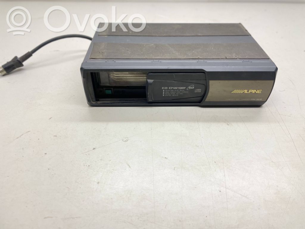 BMW 5 E39 CD/DVD changer 