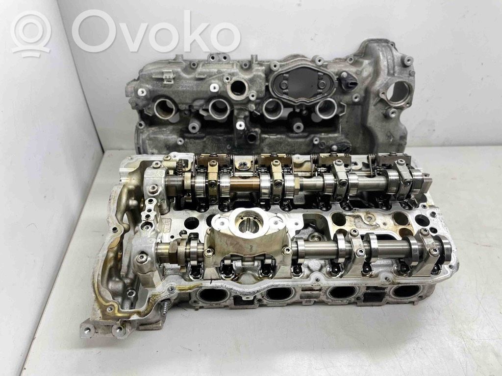 BMW 7 F01 F02 F03 F04 Engine head 