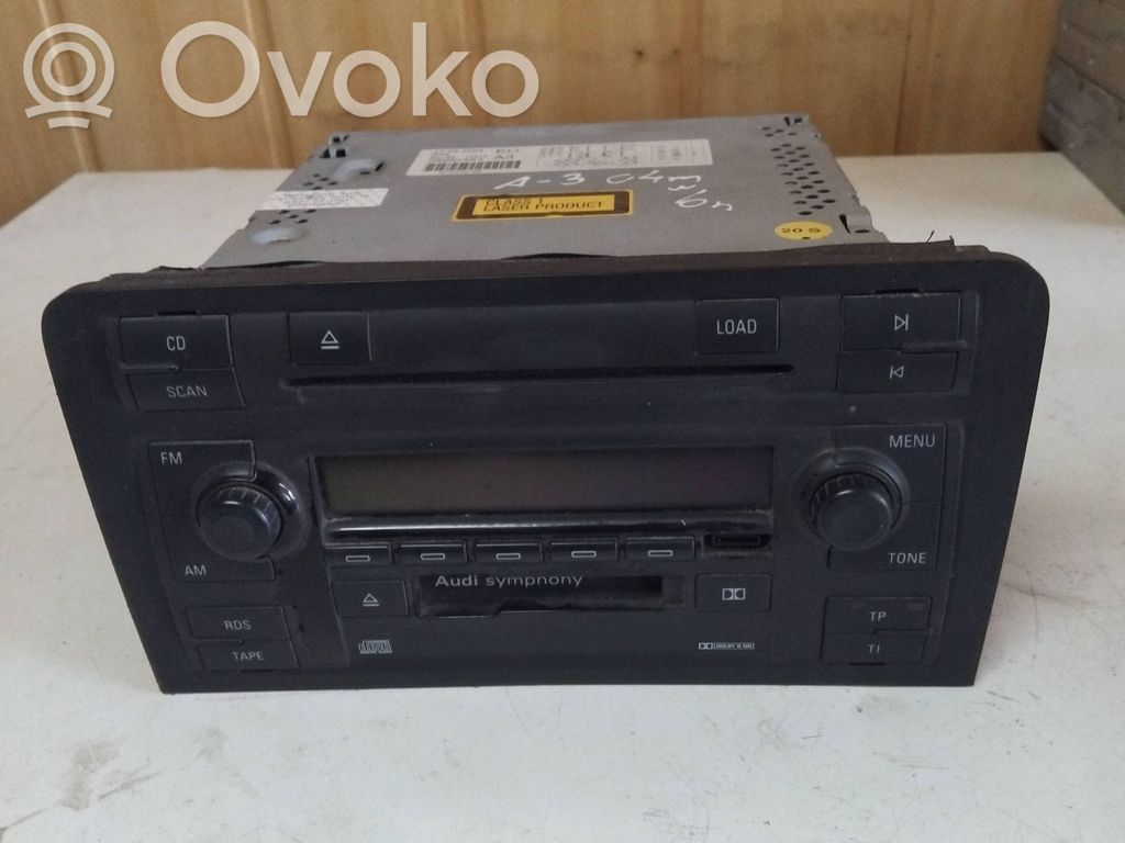Audi A3 S3 8P Radio/CD/DVD/GPS head unit 