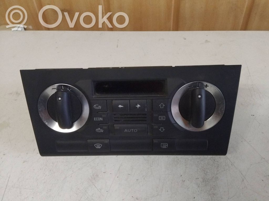 Audi A3 S3 8P Climate control unit 