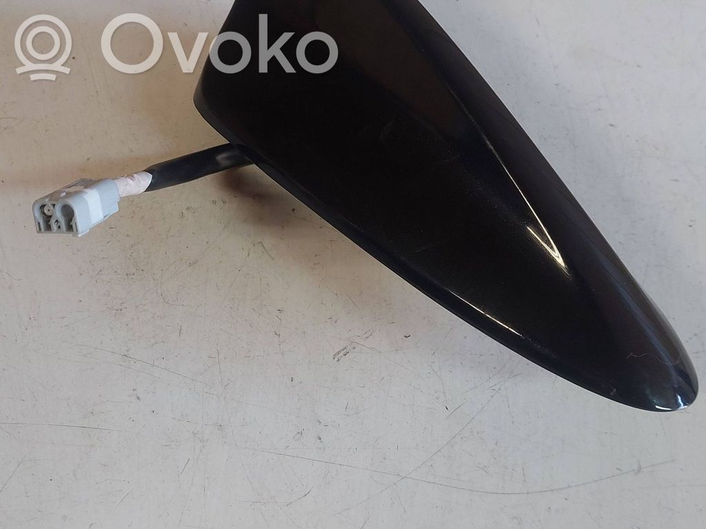 Antena (GPS antena)   66930,13625