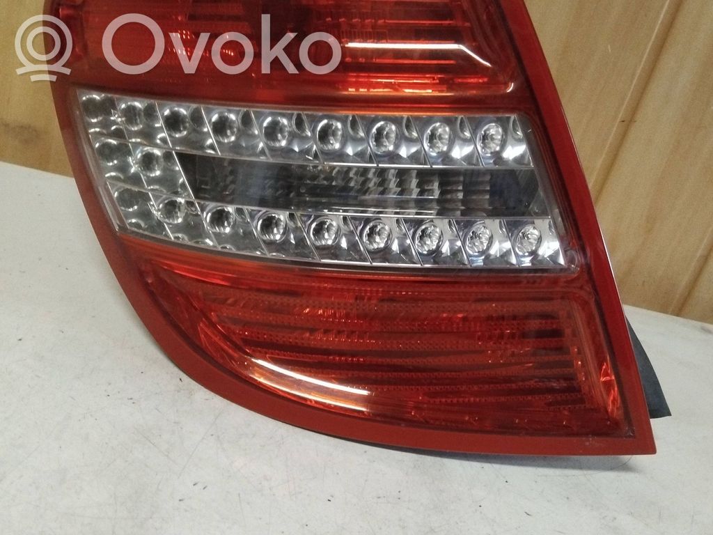 Lampa tylna   A2048202364,0000600129,20070718T275