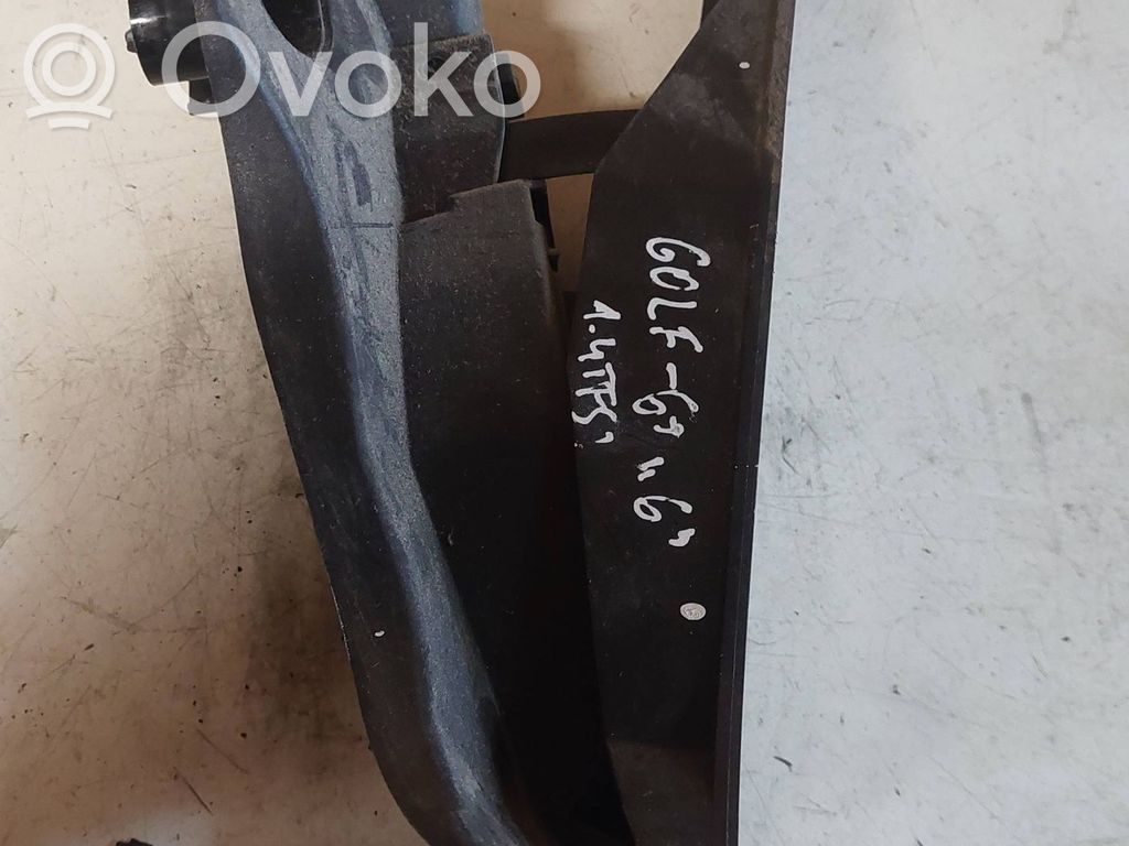 Volkswagen Golf VI Pedał gazu / przyspieszenia 