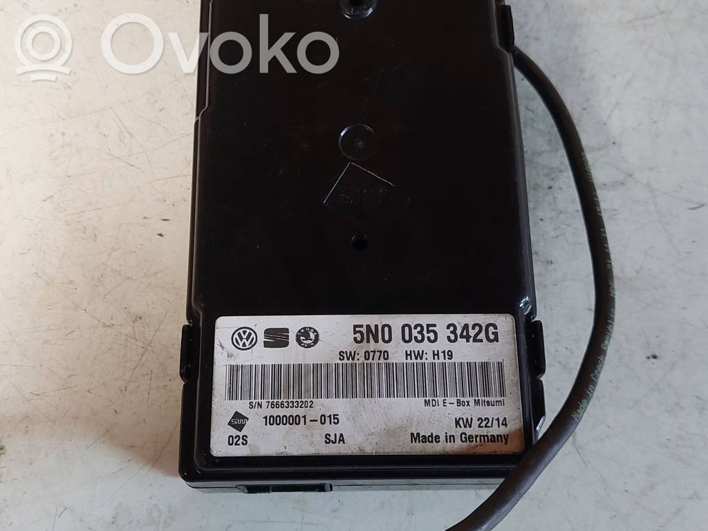 Skoda Rapid (NH) Enchufe conector USB 
