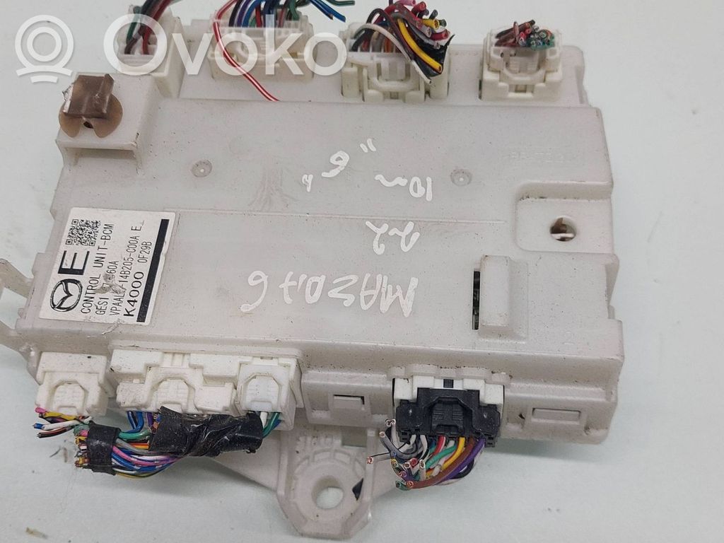 Saugiklių blokas   RES1760A,14B205C00A,0F29B