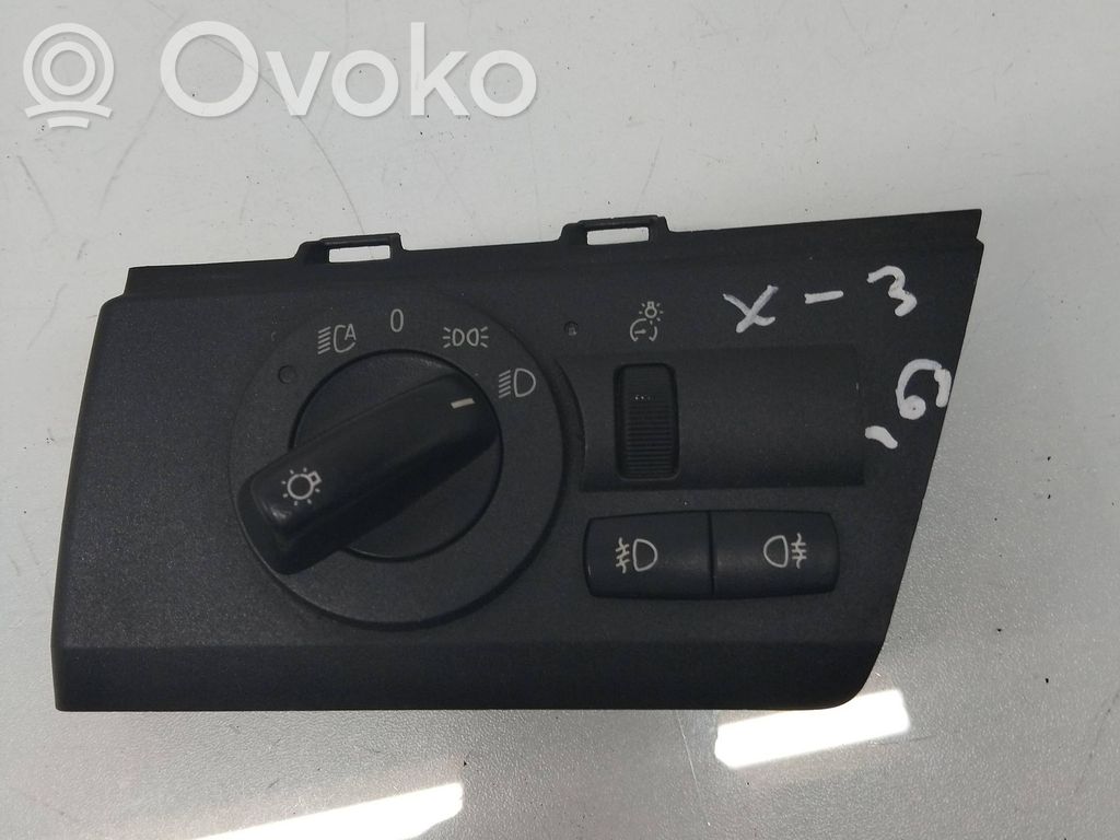 Light switch   3405705,018709,531096824