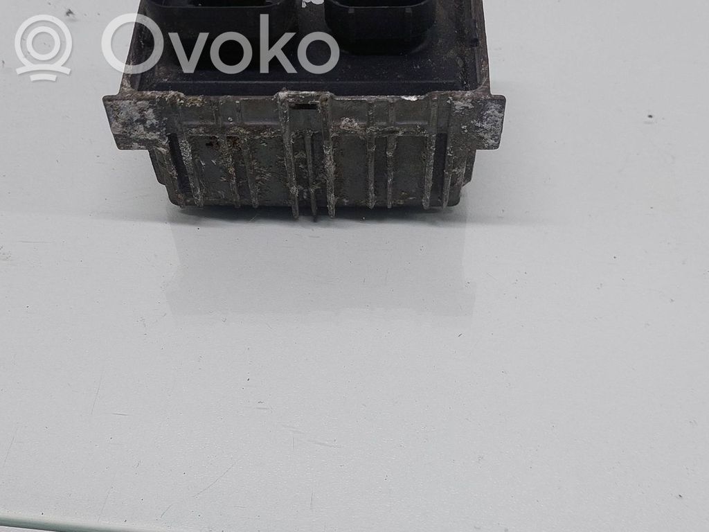 Opel Insignia A Glow plug pre-heat relay 