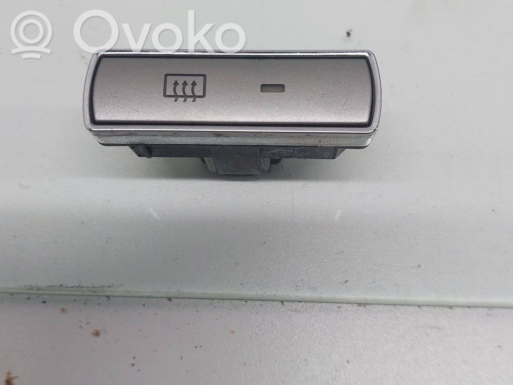 Ford S-MAX Windscreen/window heater switch 