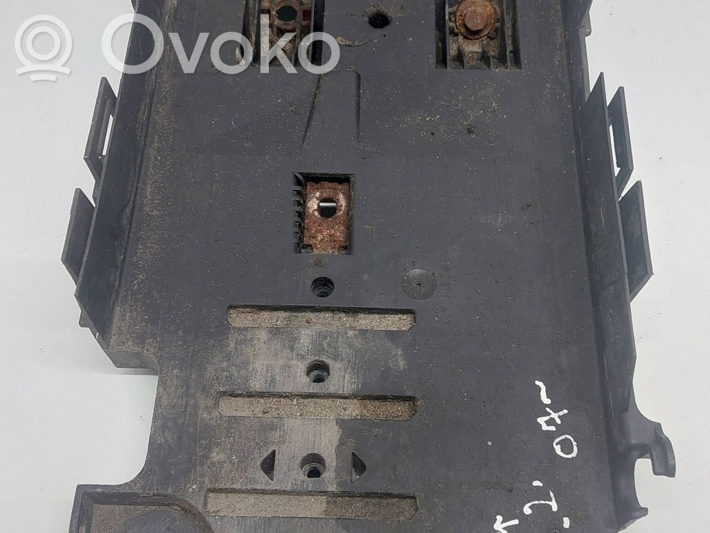 Ford Galaxy Akumuliatoriaus dėžė 