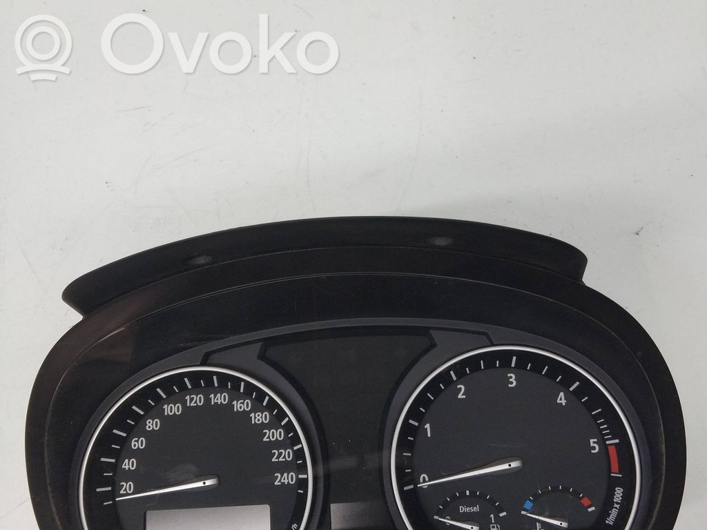 BMW X3 E83 Speedometer (instrument cluster) 
