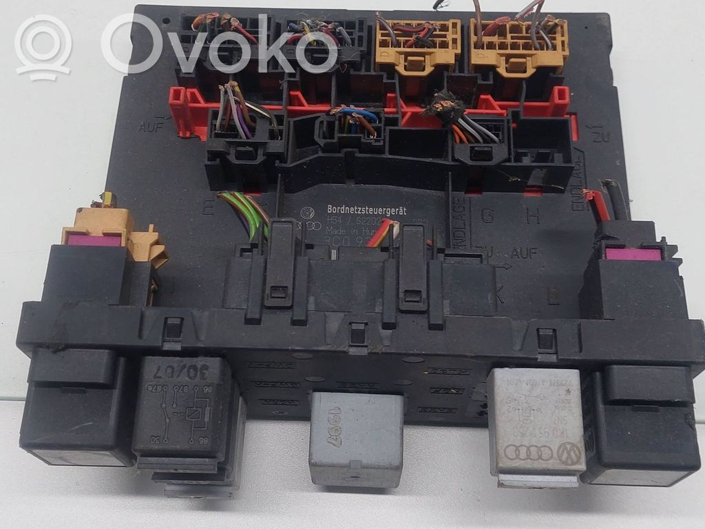 Volkswagen Golf V Comfort/convenience module 