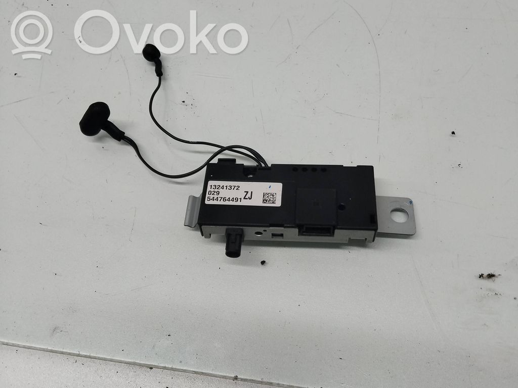 Opel Insignia A Amplificador de antena aérea 