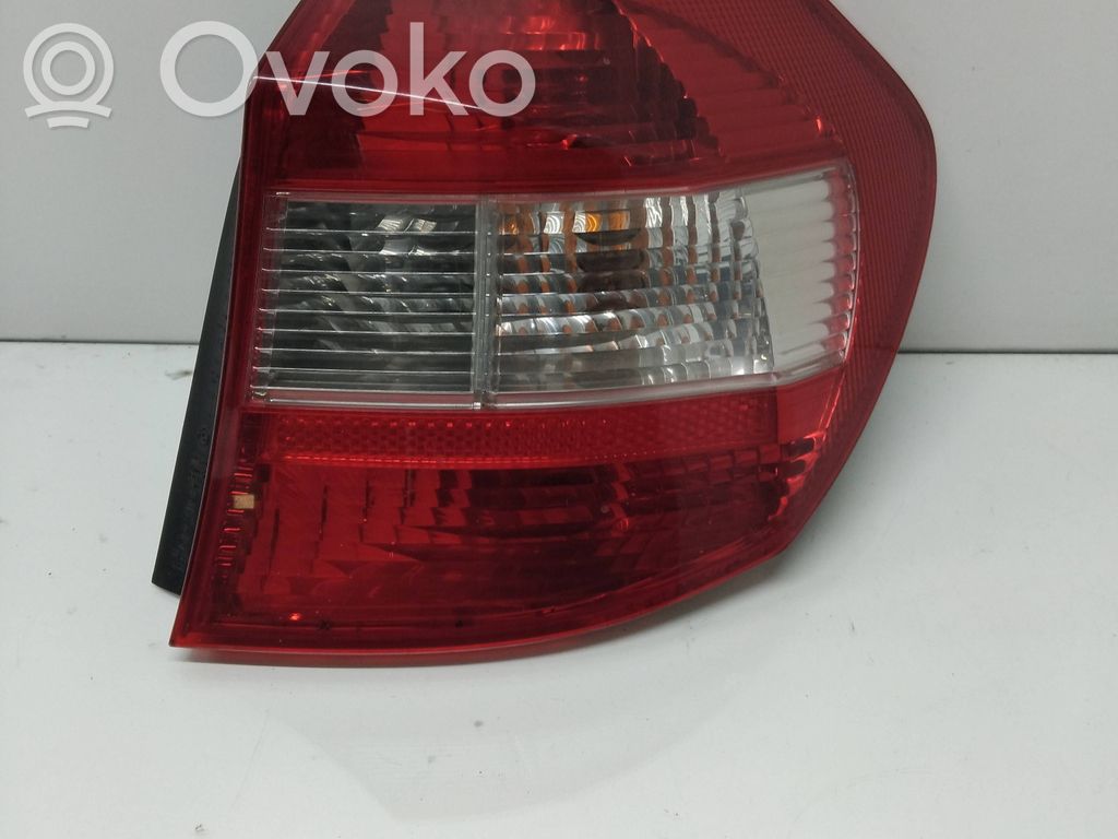 BMW 1 E81 E87 Galinis žibintas kėbule 