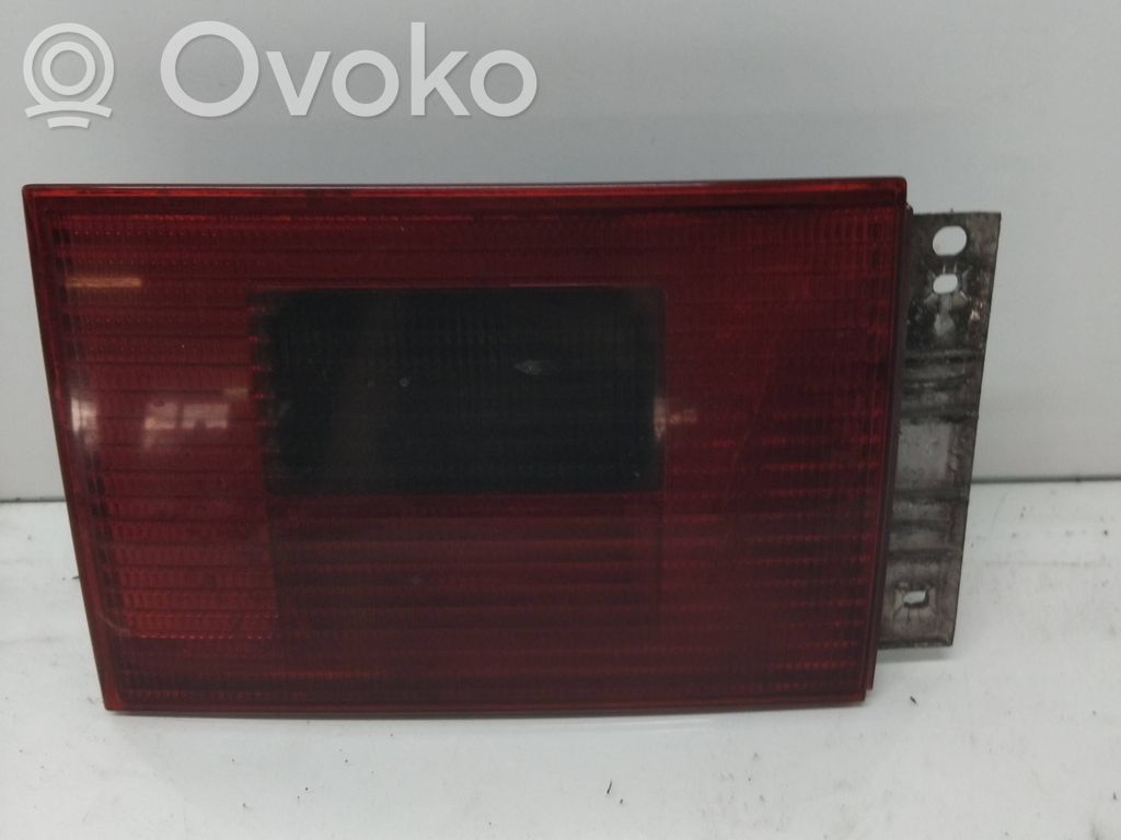 Volkswagen Sharan Lampy tylnej klapy bagażnika 