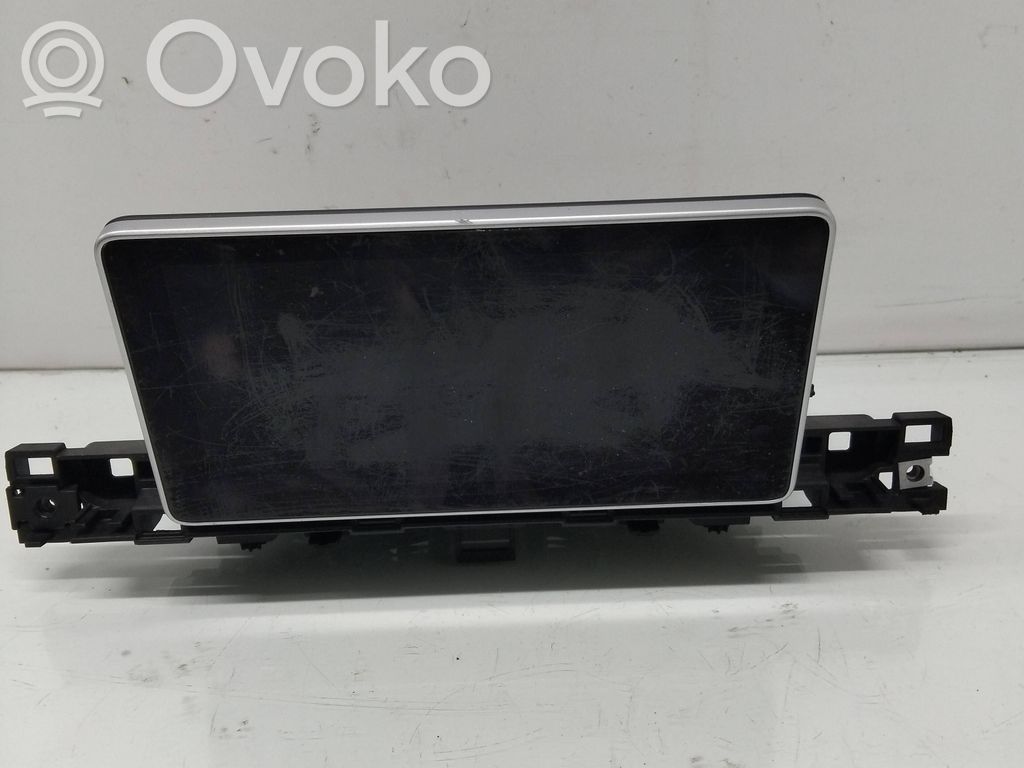 Audi A4 S4 B9 Screen/display/small screen 