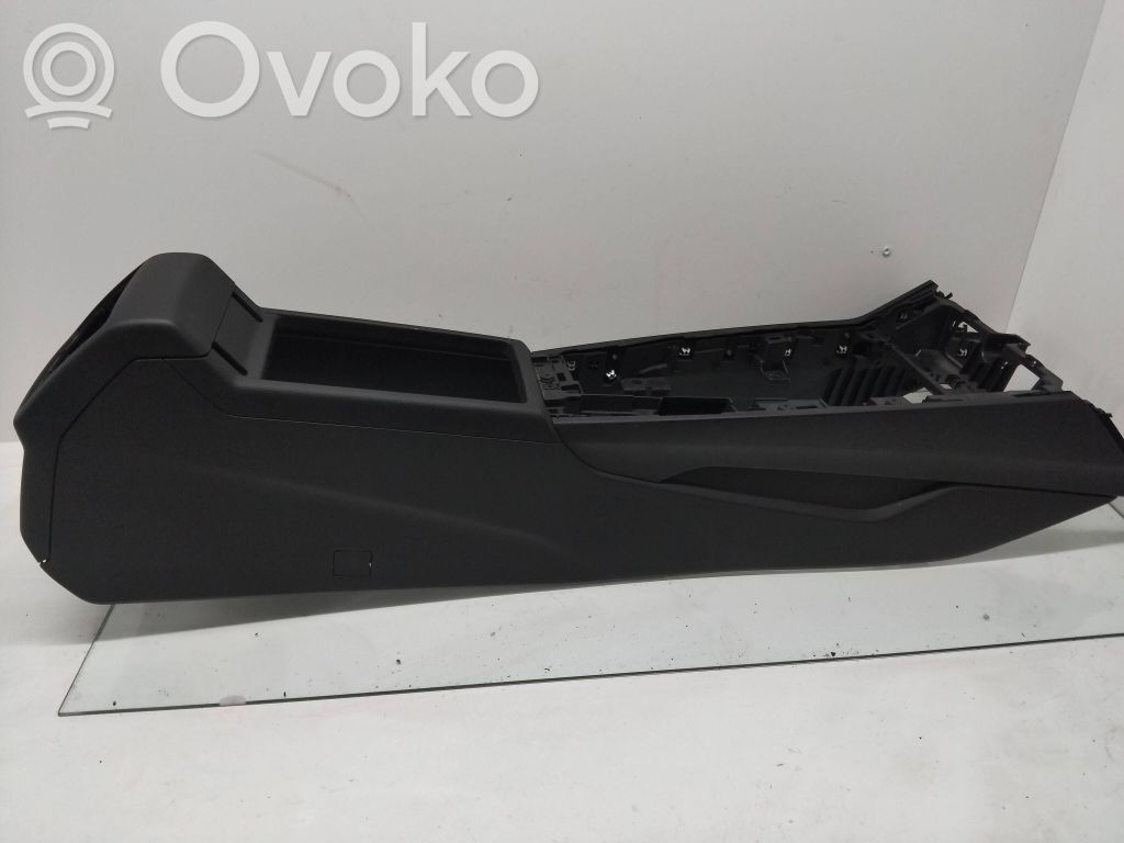 Audi A4 S4 B9 Center console 