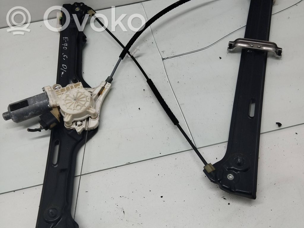 BMW X5 E70 Front door window regulator with motor 
