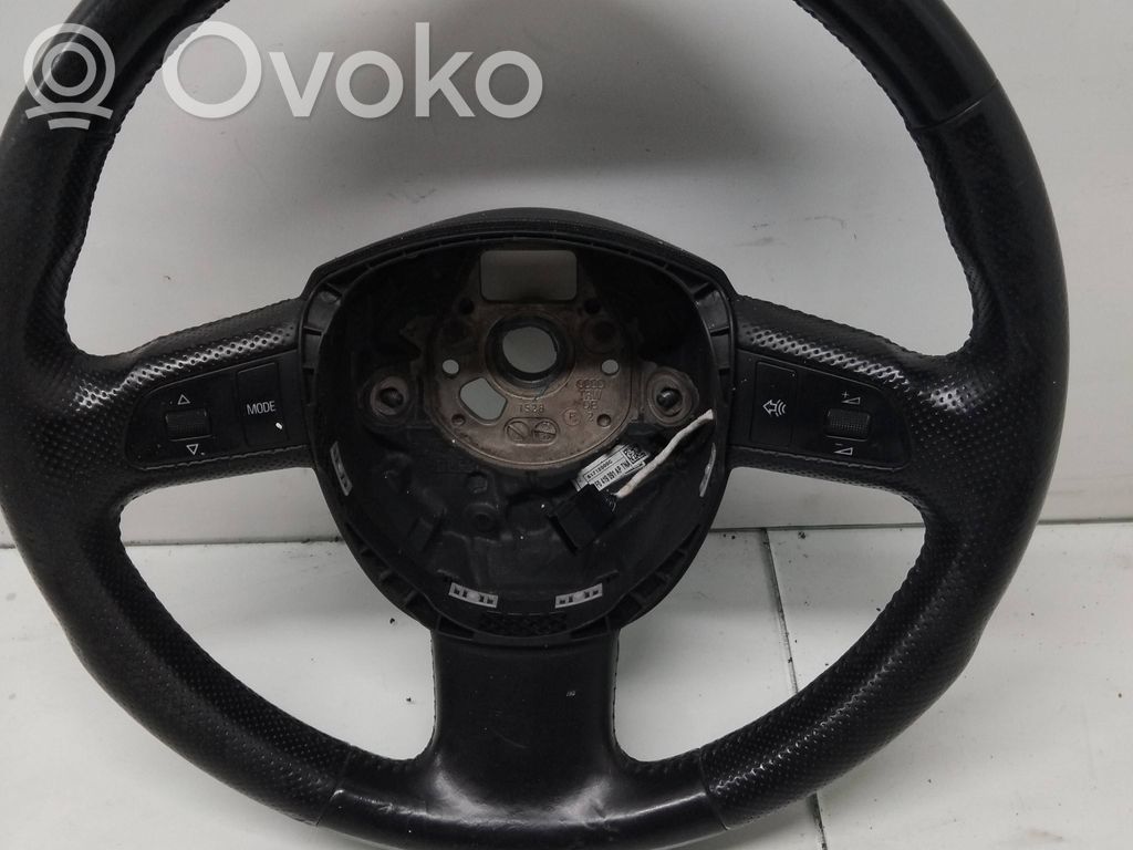 Audi A6 S6 C6 4F Steering wheel 