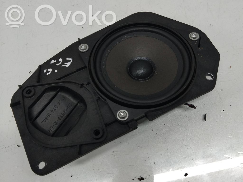 BMW 5 E60 E61 Altavoz subwoofer 