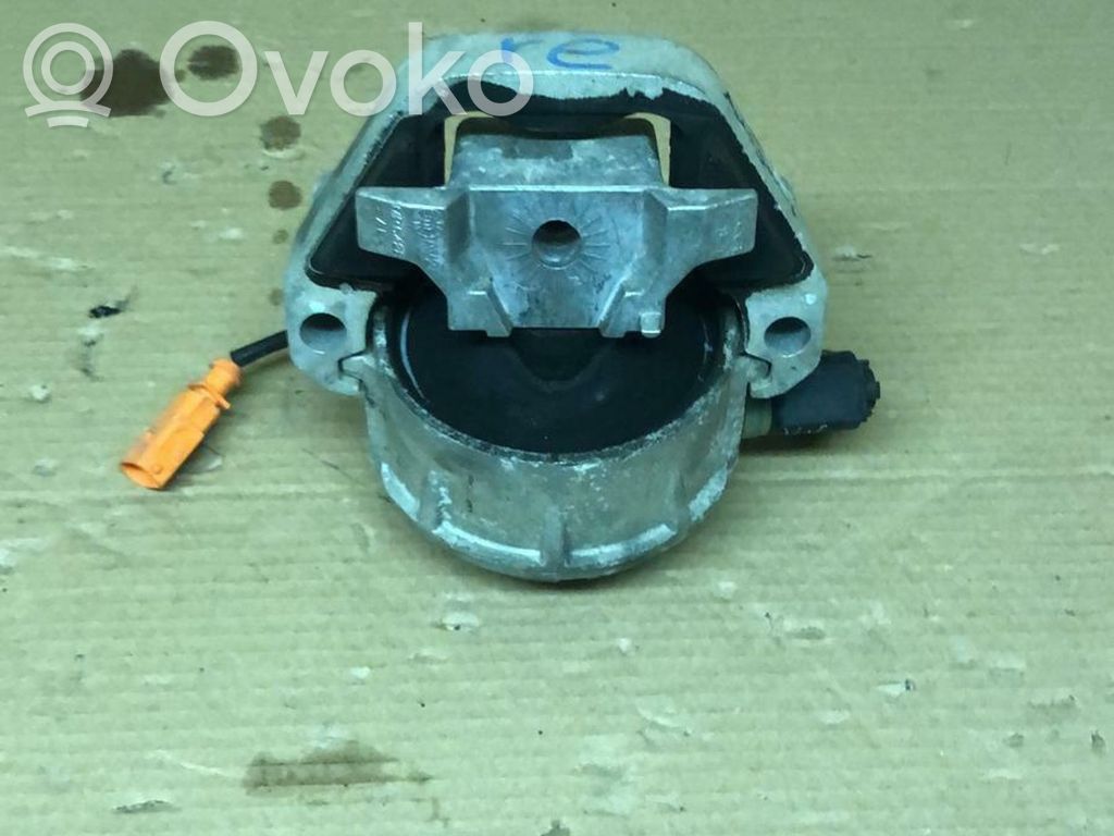 Audi A6 S6 C7 4G Engine mount bracket 