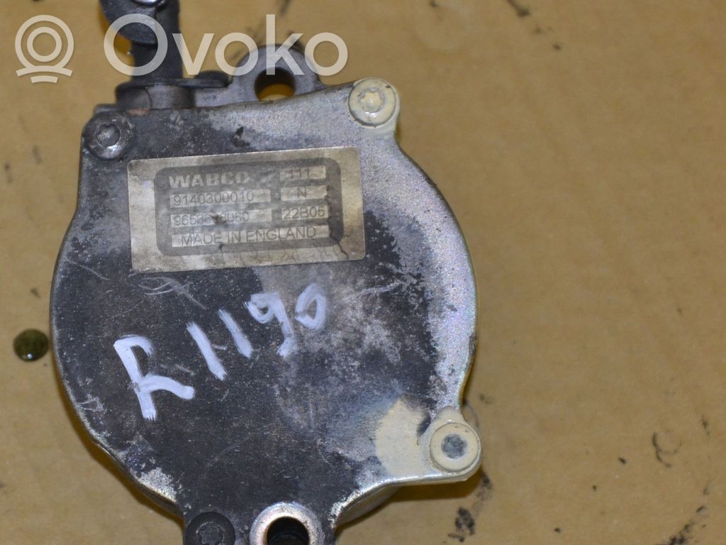 Peugeot 307 Bomba de vacío 