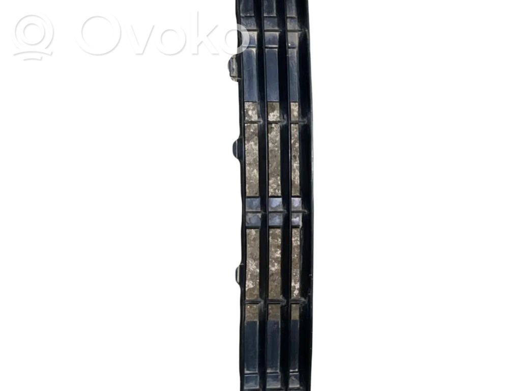 Audi 80 90 B3 Front bumper lower grill 
