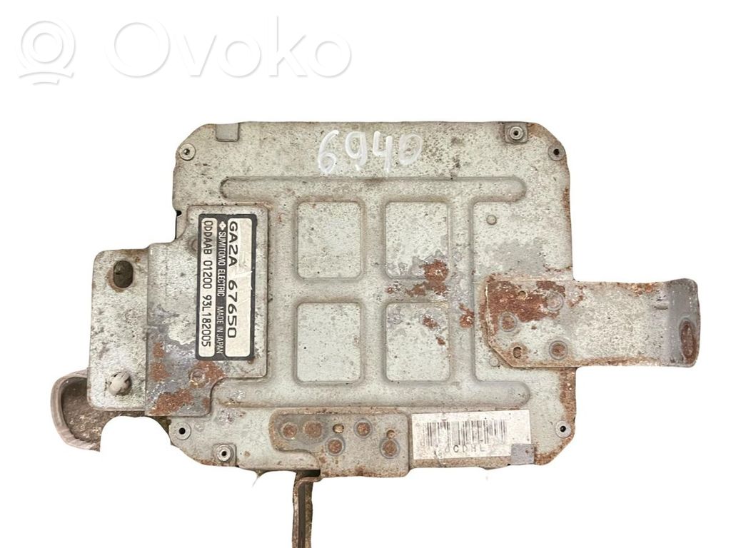 ABS Steuergerät   GA2A67650
