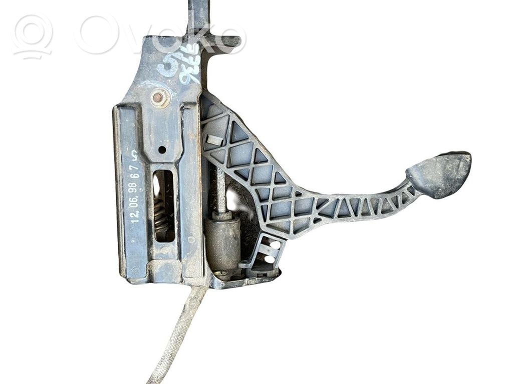 Volkswagen Golf IV Pedal de embrague 