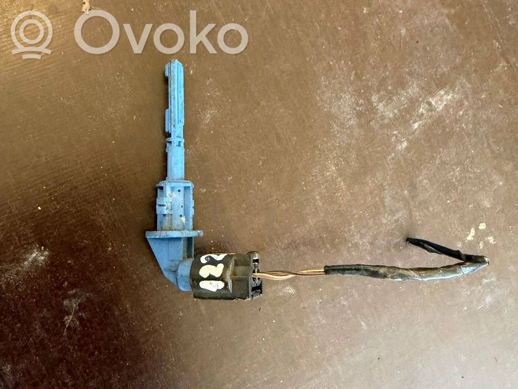 Sensor de nivel del refrigerante   7553919