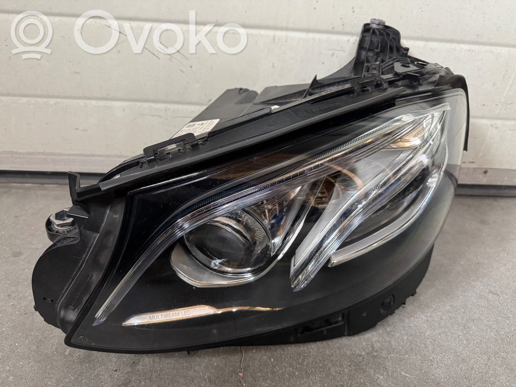 Mercedes-Benz E W213 Phare frontale 