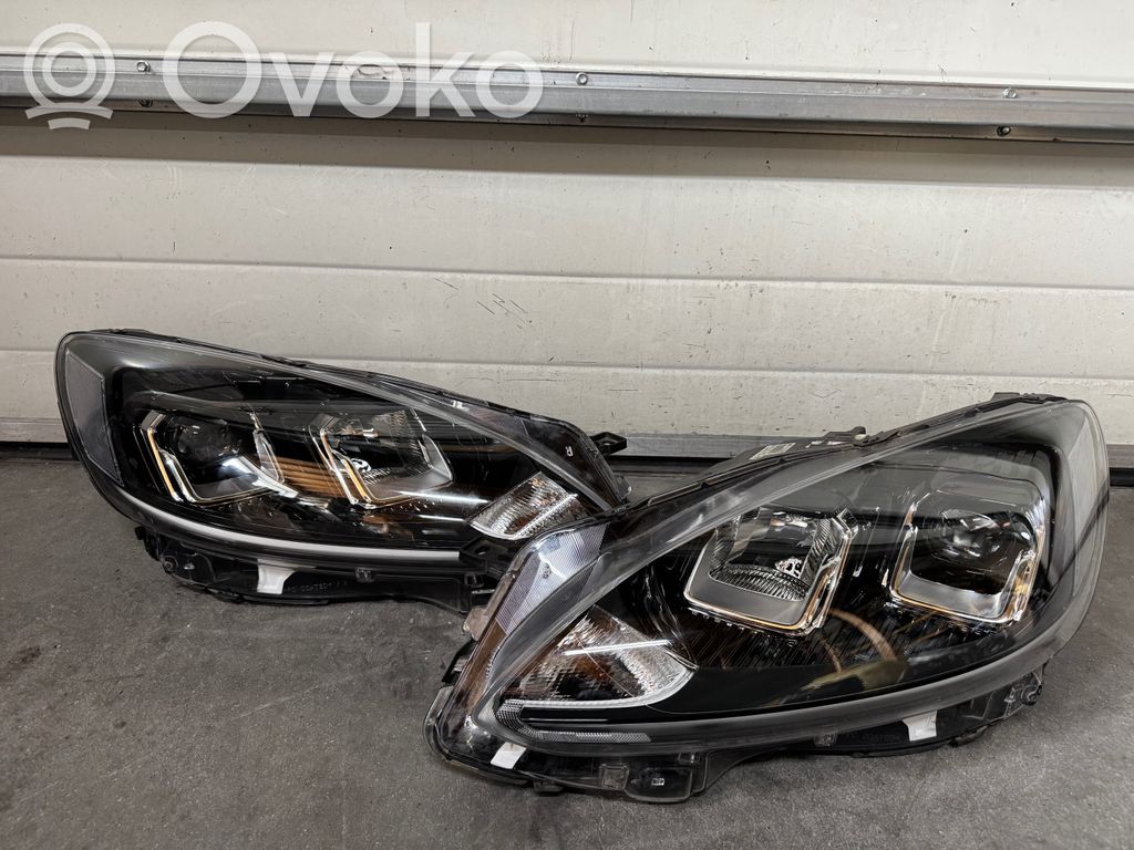 Ford Kuga III Scheinwerfer Satz Set 