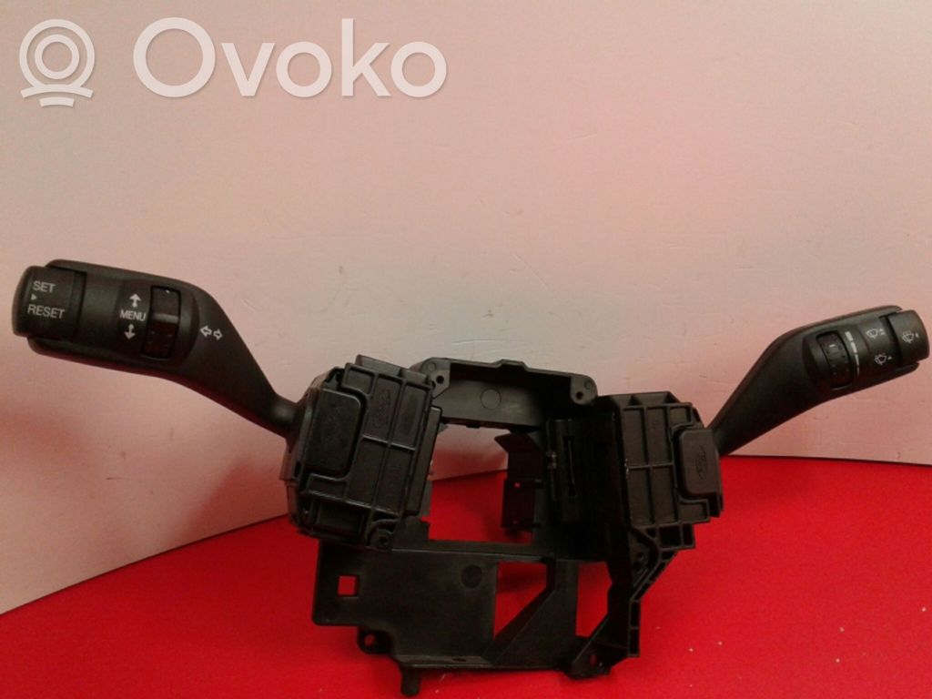 Ford Focus Interruptor/palanca de limpiador de luz de giro 