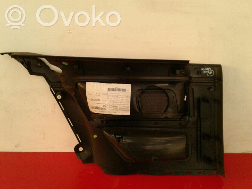 Audi A3 S3 8P Apmušimas galinių durų (obšifke) 