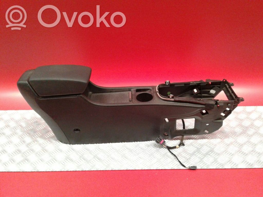 Opel Astra J Centrālā konsole 