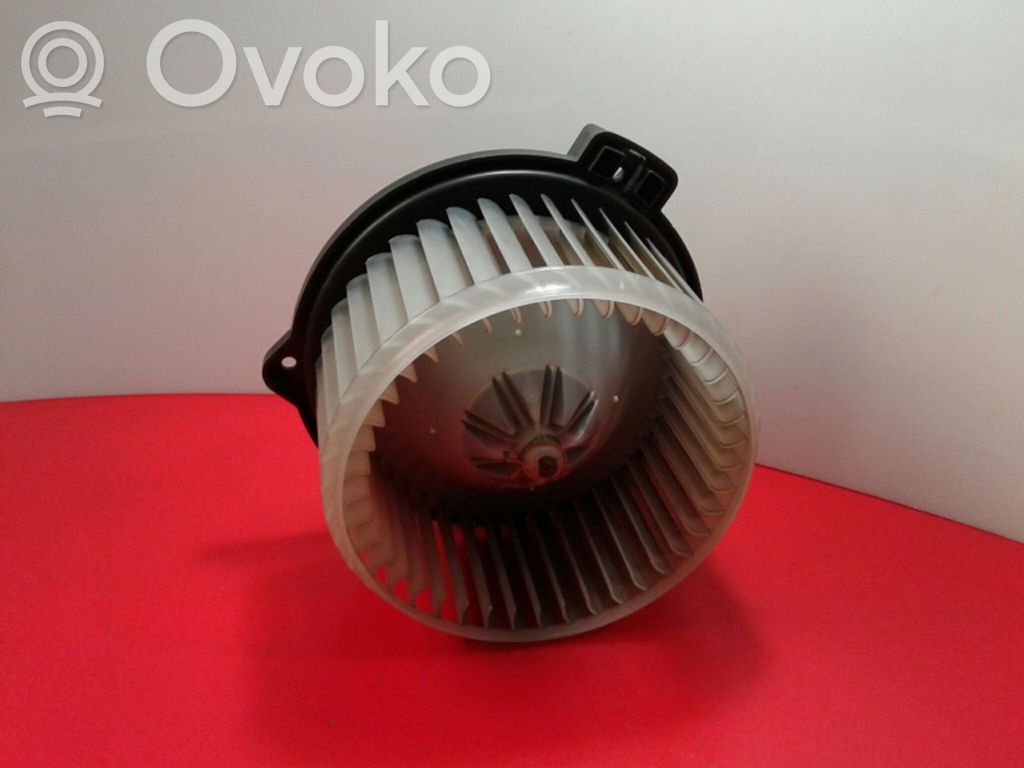 Toyota Corolla Verso E121 Ventilator aerotermă 