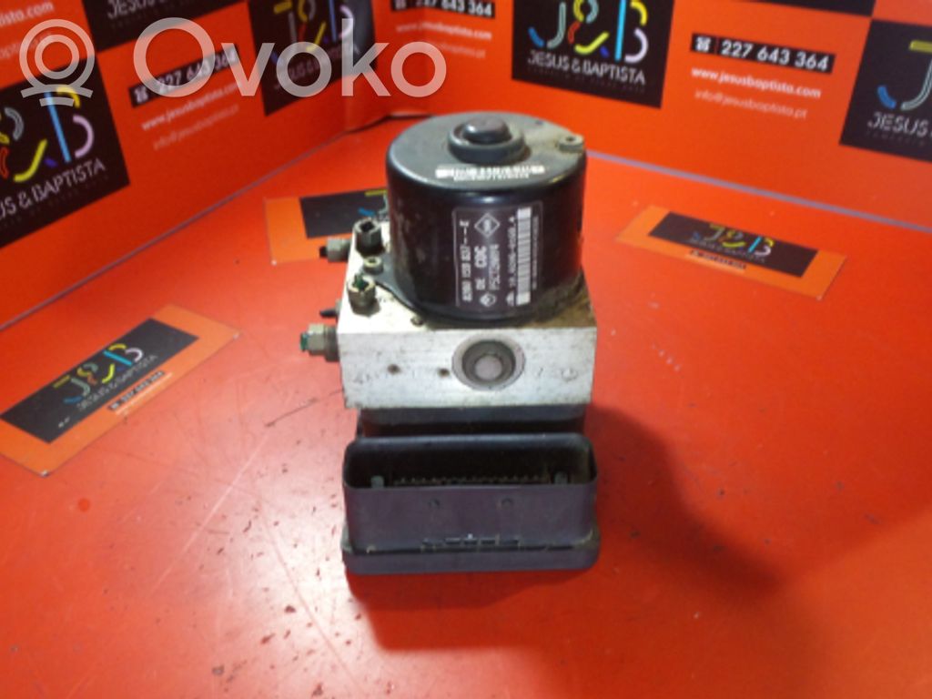 Unidad de control/módulo del ABS   8200159837,07,10020601684,8200159837,831770,871