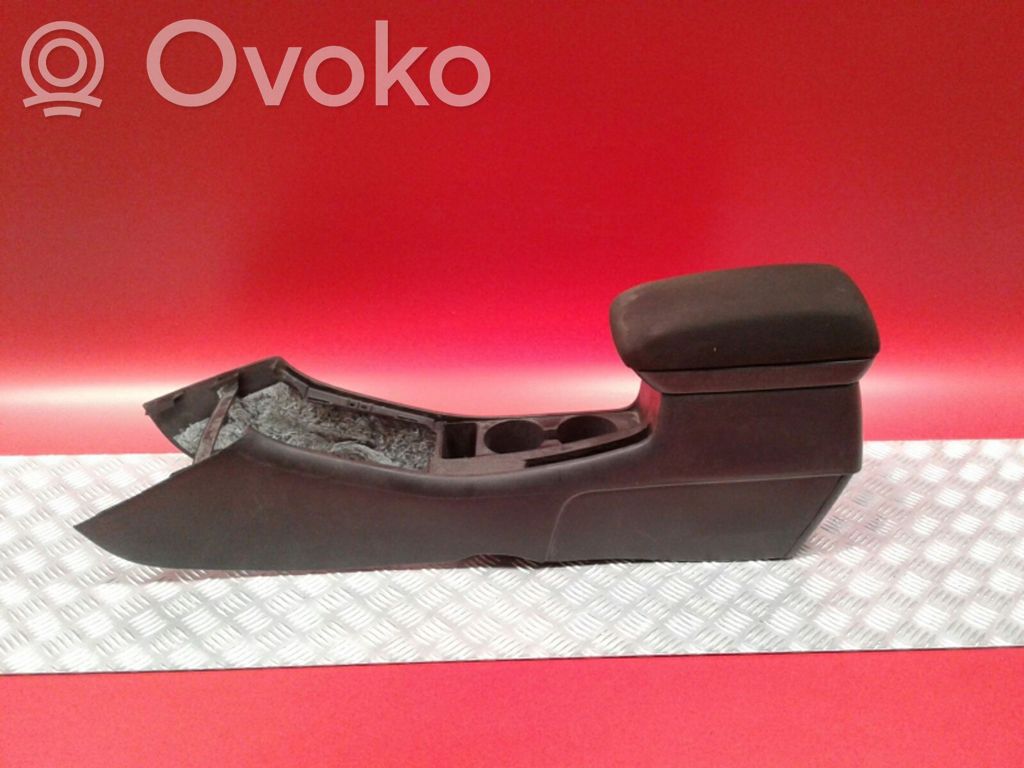 Toyota Corolla Verso E121 Center console 