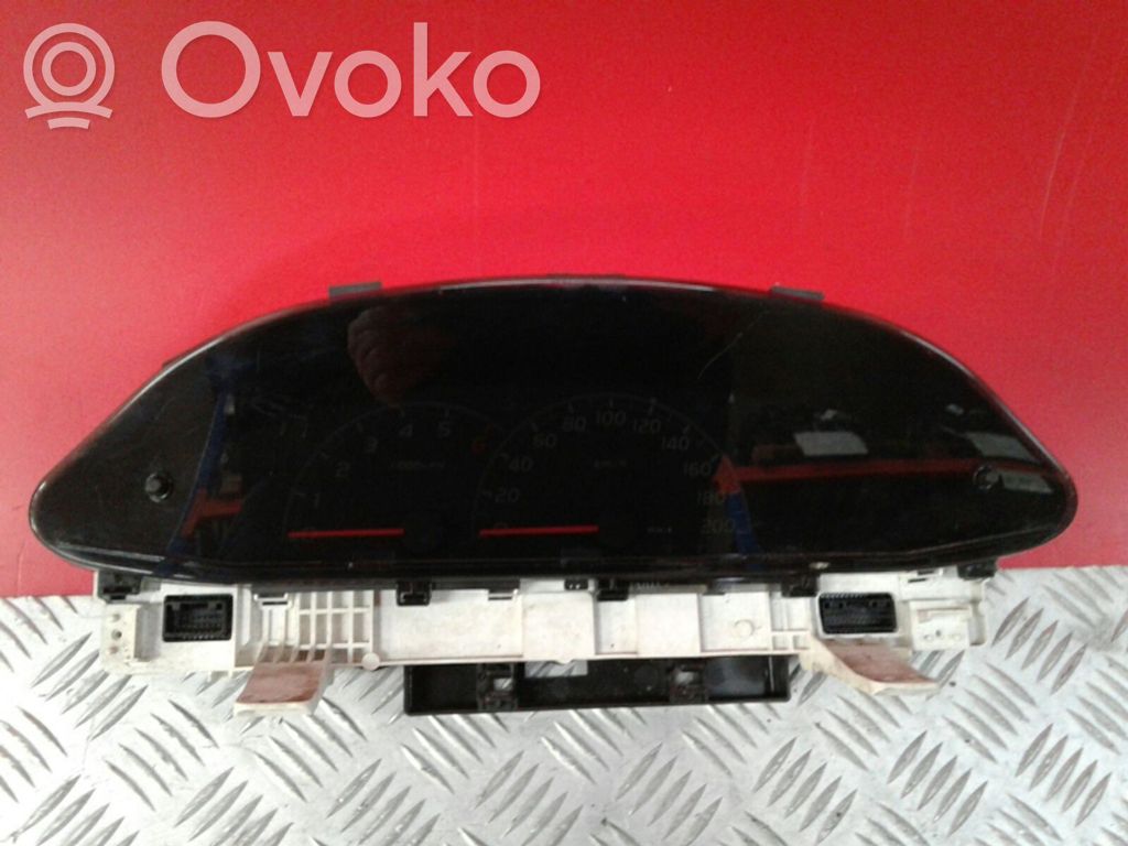 Toyota Yaris Spidometrs (instrumentu panelī) 