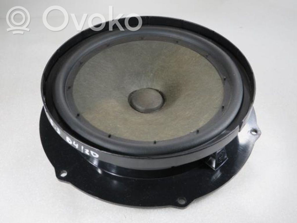 Skoda Superb B6 (3T) Panel speaker 