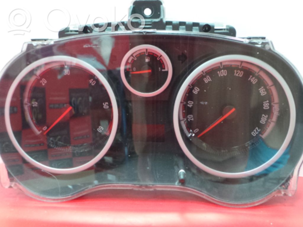 Opel Corsa D Vitezometru (grup de instrumente) 